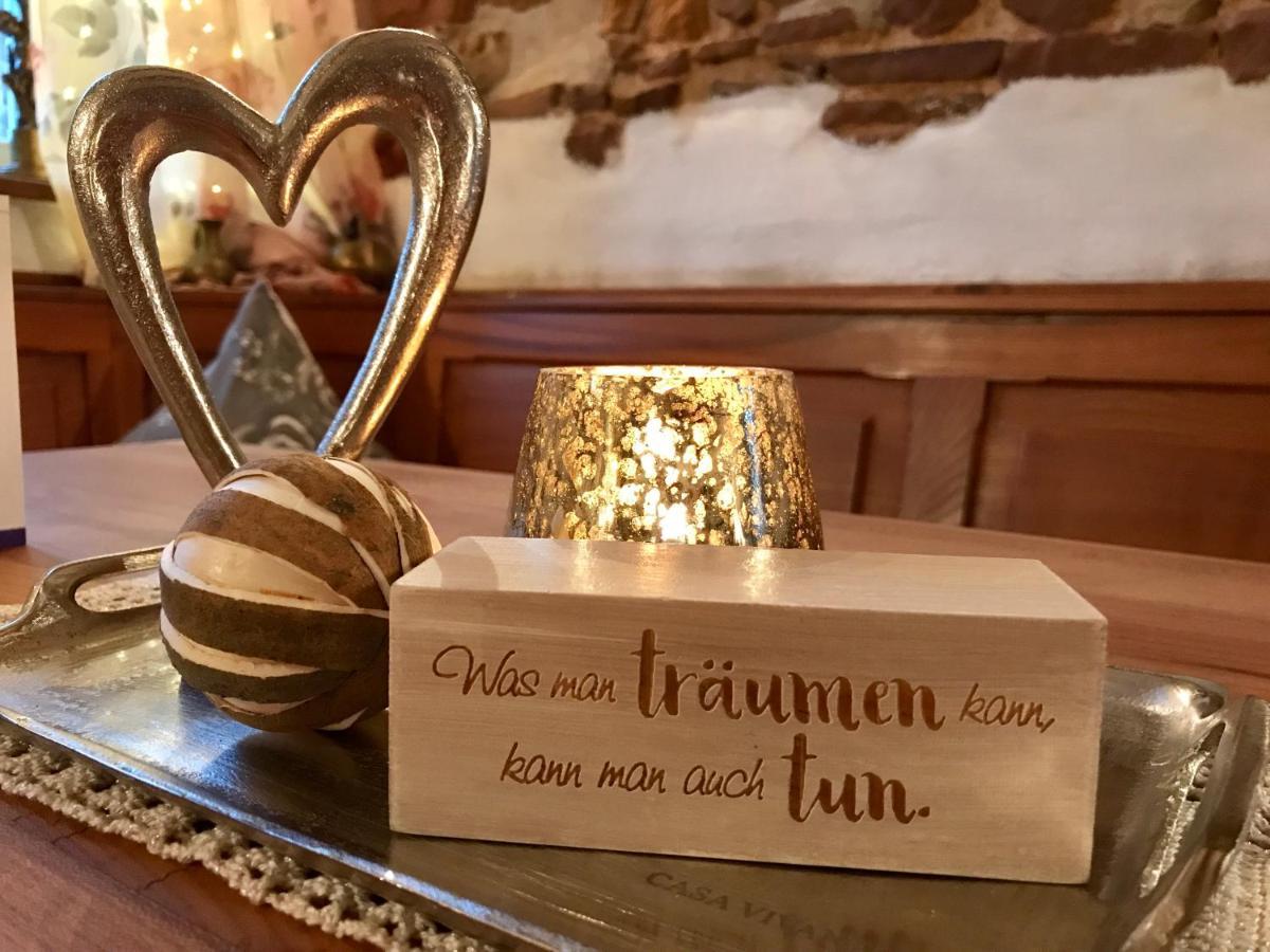 Landgasthaus "Zum Engel" Neuleiningen Екстер'єр фото